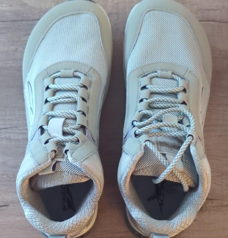Altra Women's Athletic Shoes in Khaki